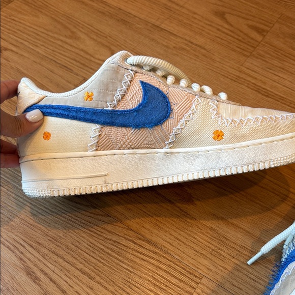 Men’s Nike Air Forces - Picture 13 of 13